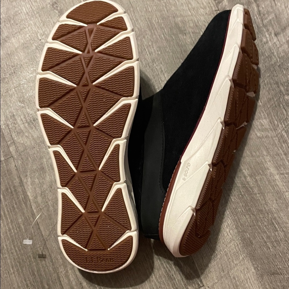 L L Bean Shoes - Picture 3 of 5
